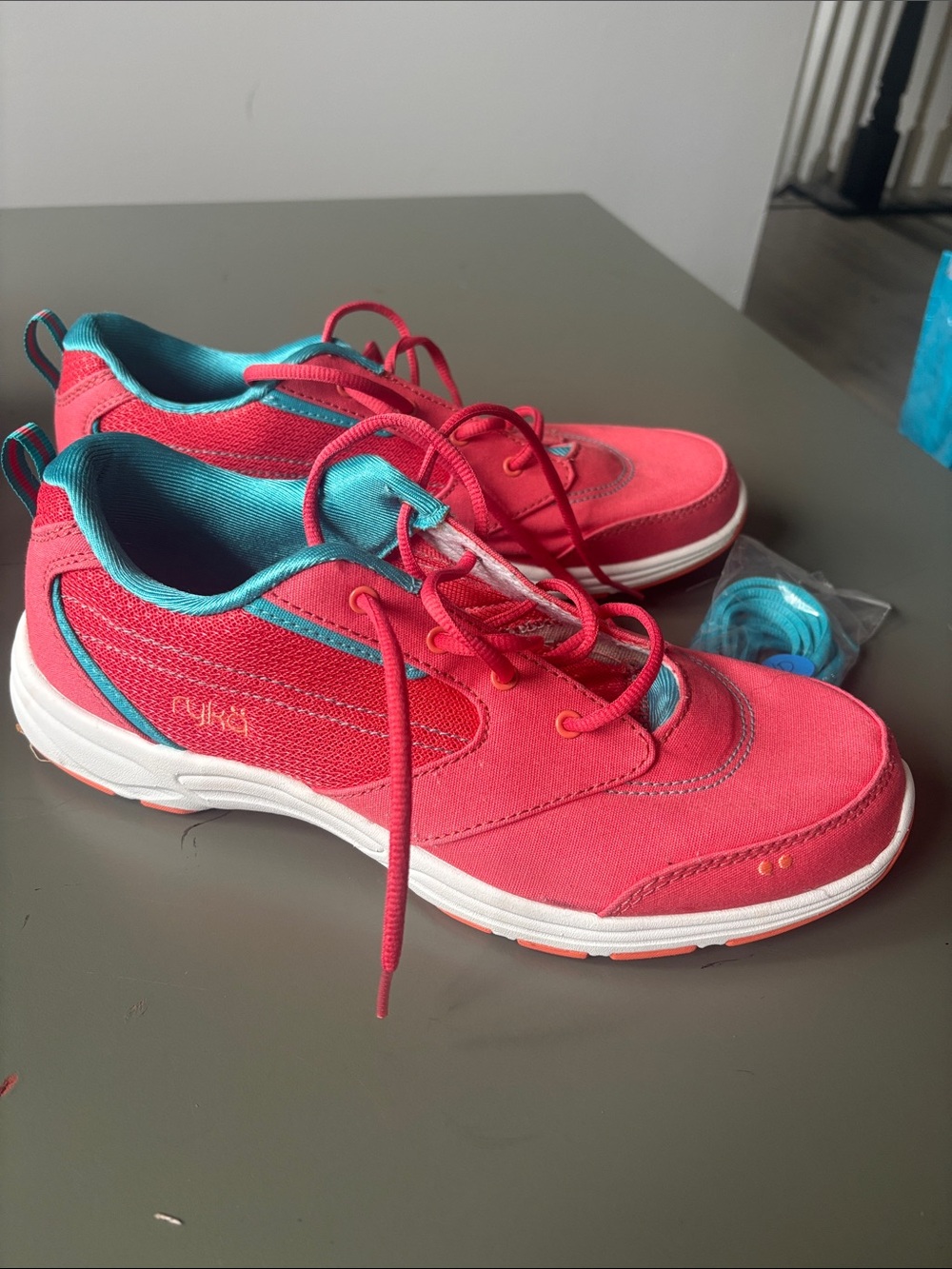 Ryka Women's Coral Pink Athletic Sneakers with Teal Lining